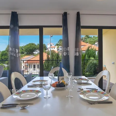 Living Bu Apart. * Funchal (Madeira)