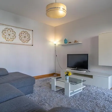 Living Bu Apart. Apartment Funchal (Madeira)