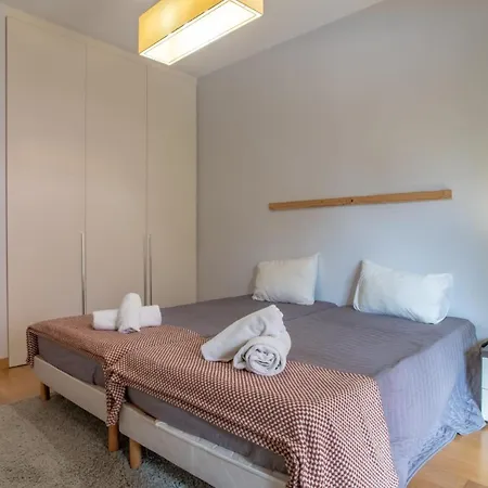 Living Bu Apart. Apartment