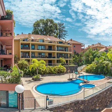Apartment Living Bu Apart. *