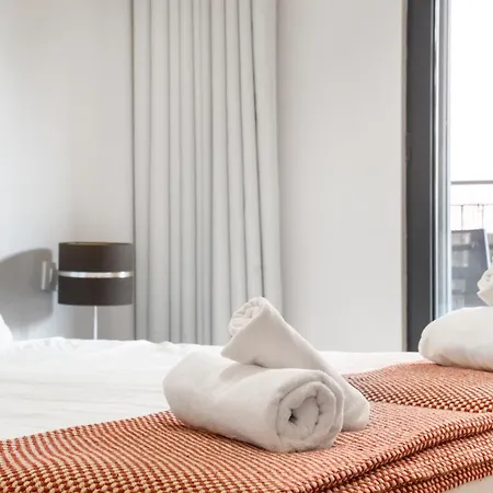 Living Bu Apart. شقة فونشال