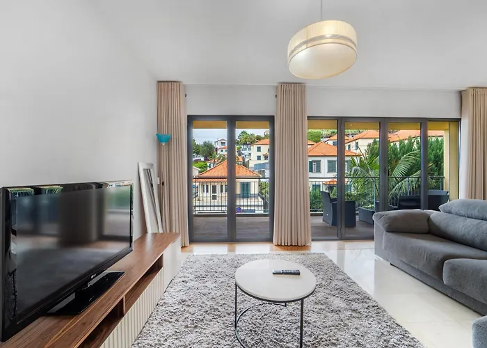 公寓 Living Bu Apart. 丰沙尔